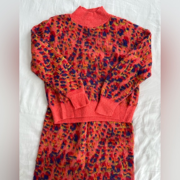 MAEVE MULTI COLOR MATCHING SWEATER SET - Picture 1 of 7